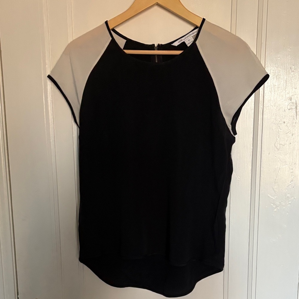 Diane Von Furstenberg Black and White Blouse